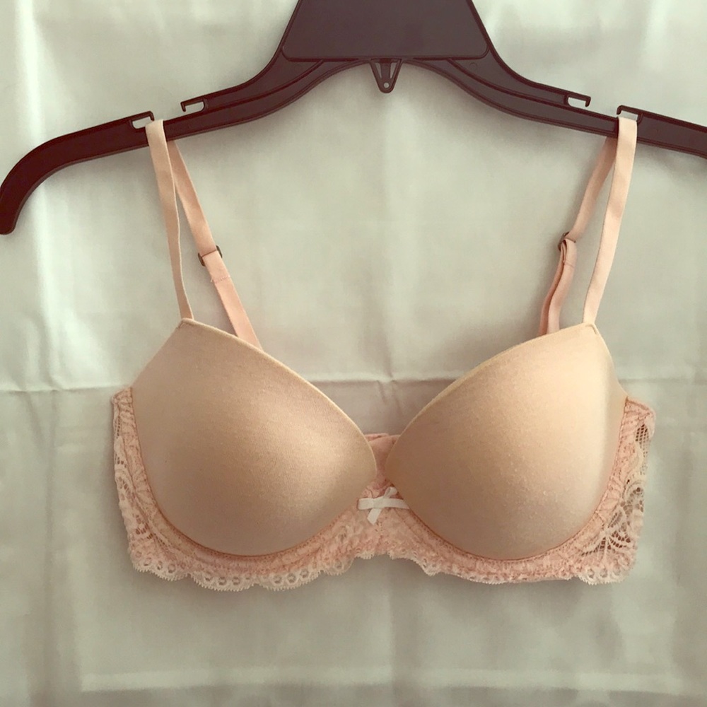 Pink Gilly Hicks bra.